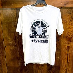 Travis Mathew T shirt